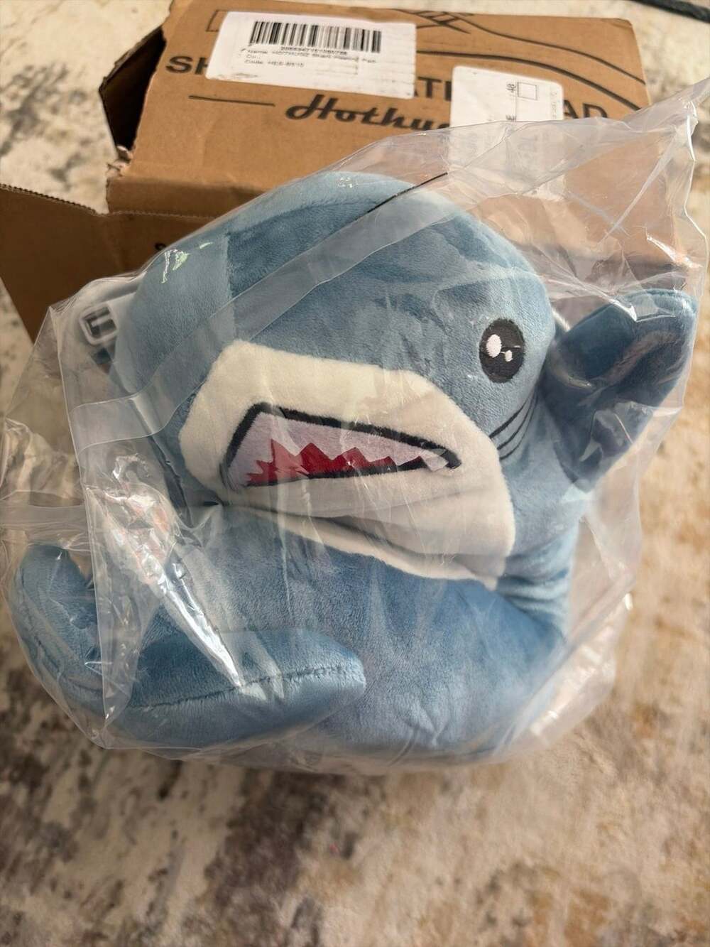 HOTHUGZ Electric USB Shark Plush Heating Pad - Brand New Sealed